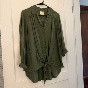 Maeve by Anthropologie Tie-Front Button-Up Collared Blouse